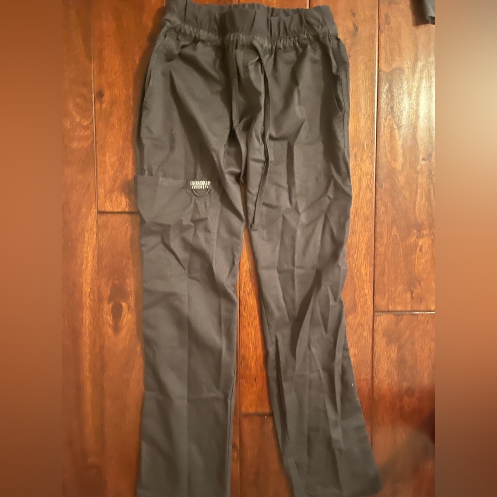 Cherokee scrub pants size petite XS. Only worn once or twice. Good condition